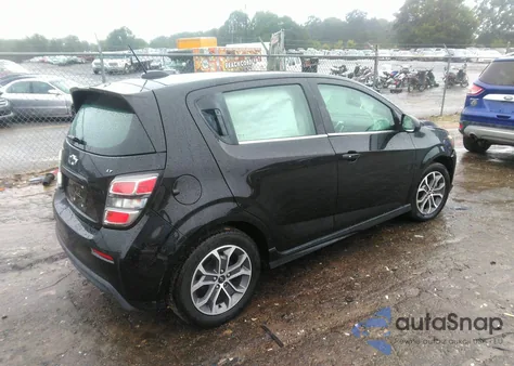 2018 Chevrolet Sonic Lt Auto из США, поврежденный, VIN 1G1JD6SH9J4121563